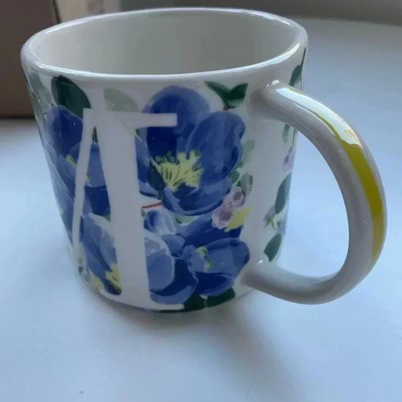 NWT Anthropologie Dawn Monogram “M” Mug - Picture 8 of 11